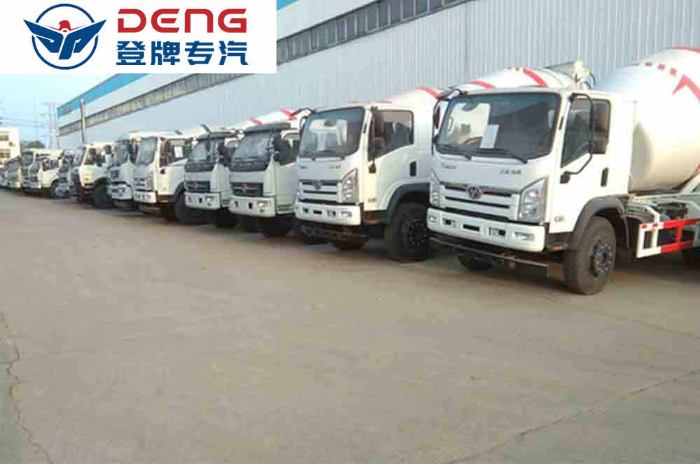 福田時代5方攪拌車_09